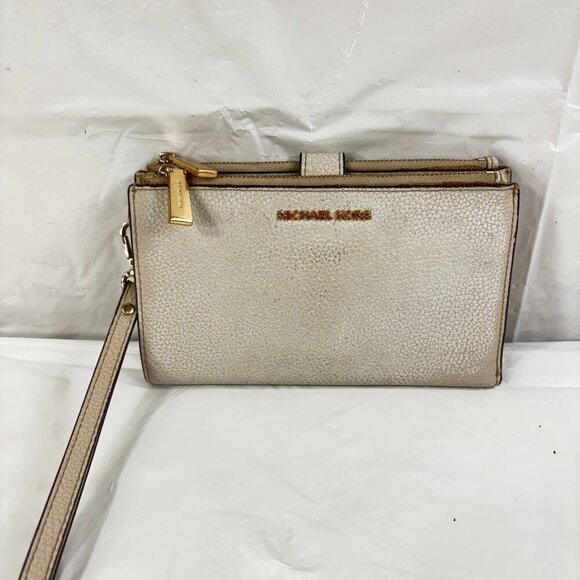 MK Michael Kors Leather Wallet  OFF white w/gold - Picture 1 of 8